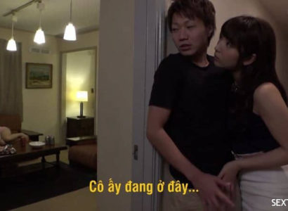 Chị Gái Bạn Thân Quyến Rũ Em Trai Điên Cuồng